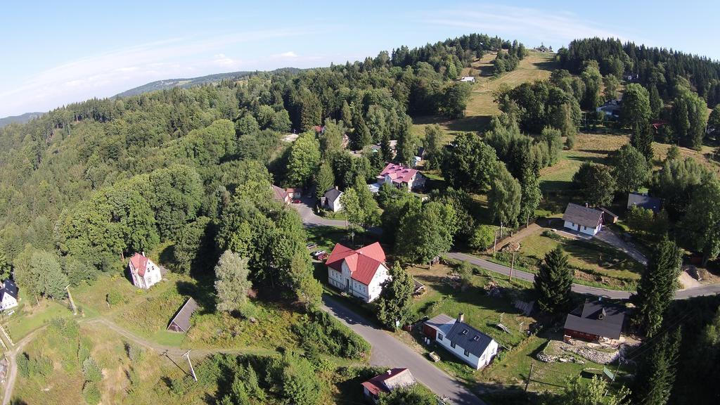 Penzion Hají Janov nad Nisou Esterno foto